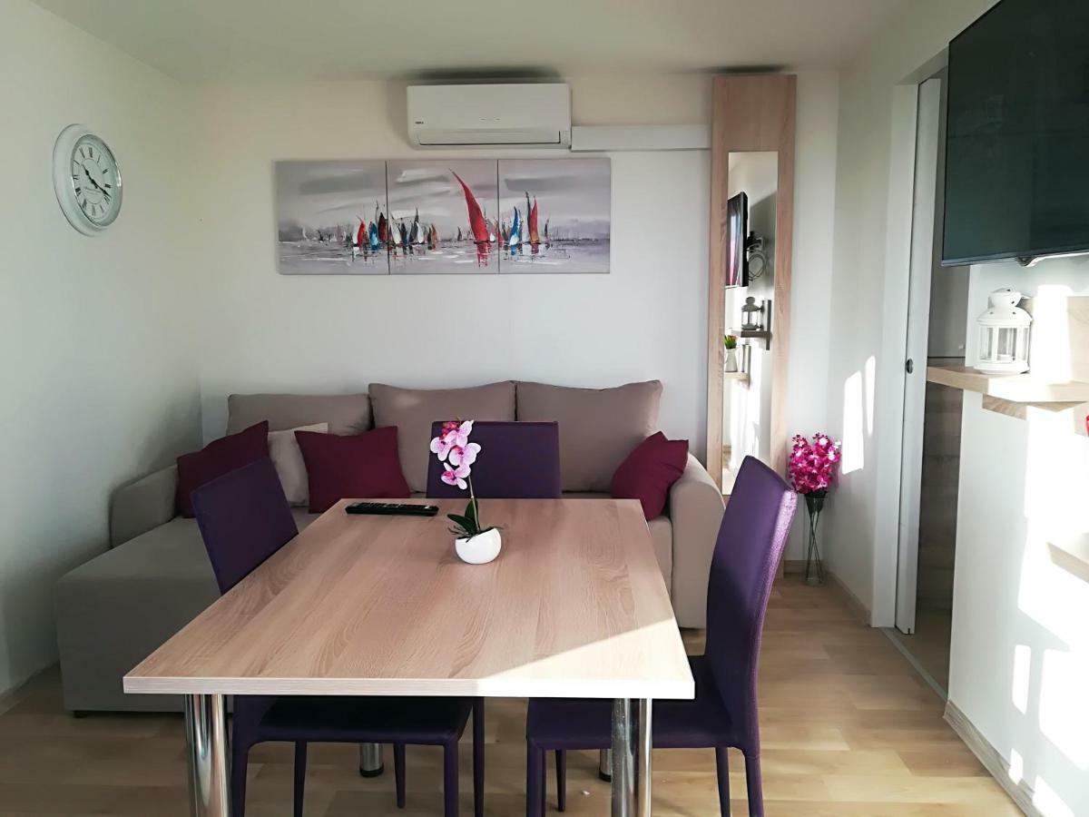 Holiday Home Happiness Privlaka  Ngoại thất bức ảnh