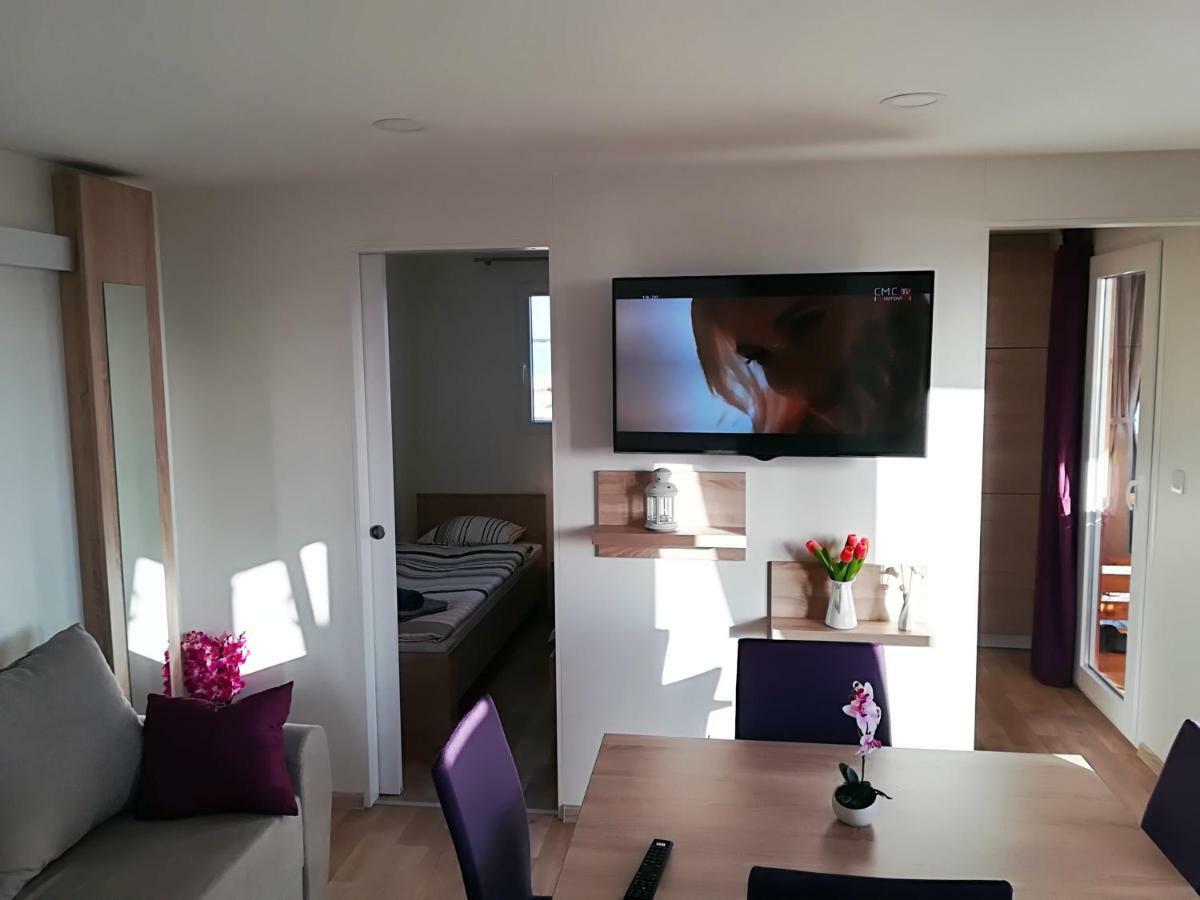 Holiday Home Happiness Privlaka  Ngoại thất bức ảnh