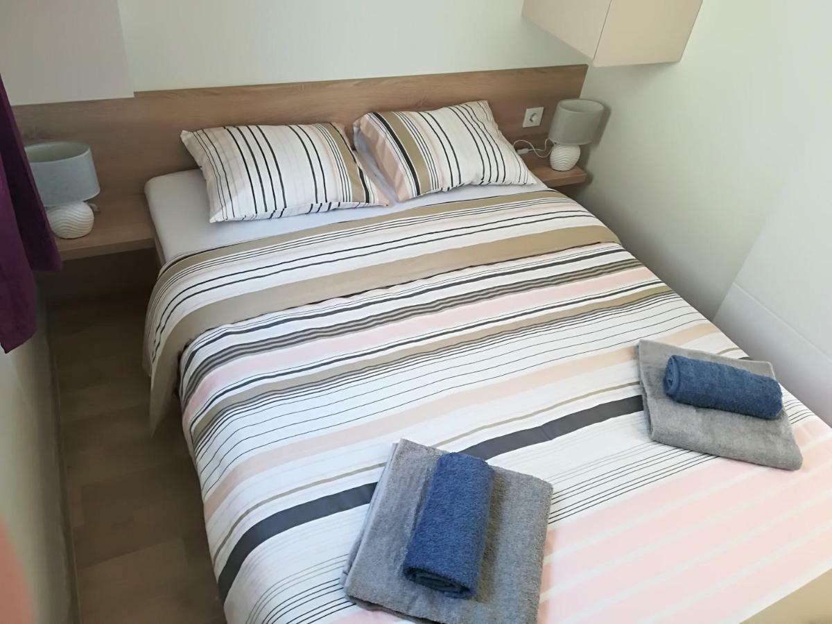 Holiday Home Happiness Privlaka  Ngoại thất bức ảnh